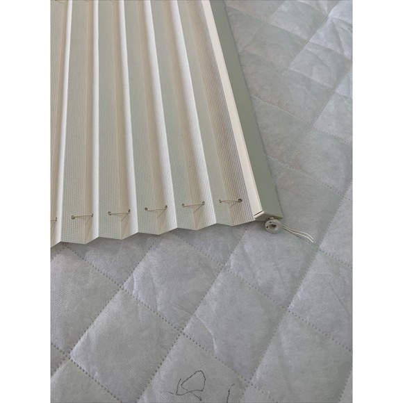 UNITED SHADE 44’’ W X 19’’ H 1" PLEAT COTTON COLOR RV PLEATED SHADES NEW 😀 - Picture 7 of 12